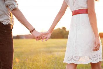 relationships of couples 353x235 -