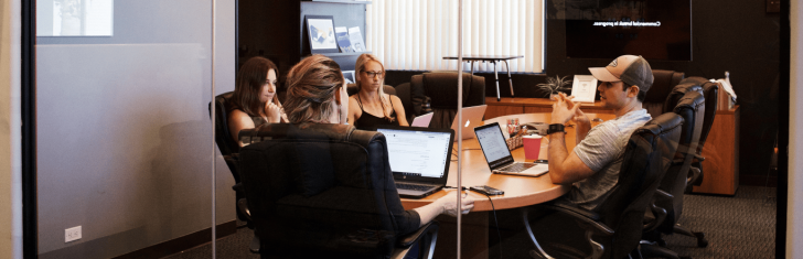 Outsourcing VS In house banner min 728x235 -