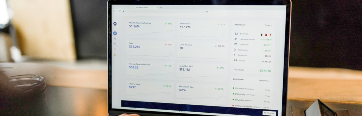 How to Develop a Successful Stock Trading App 728x235 -